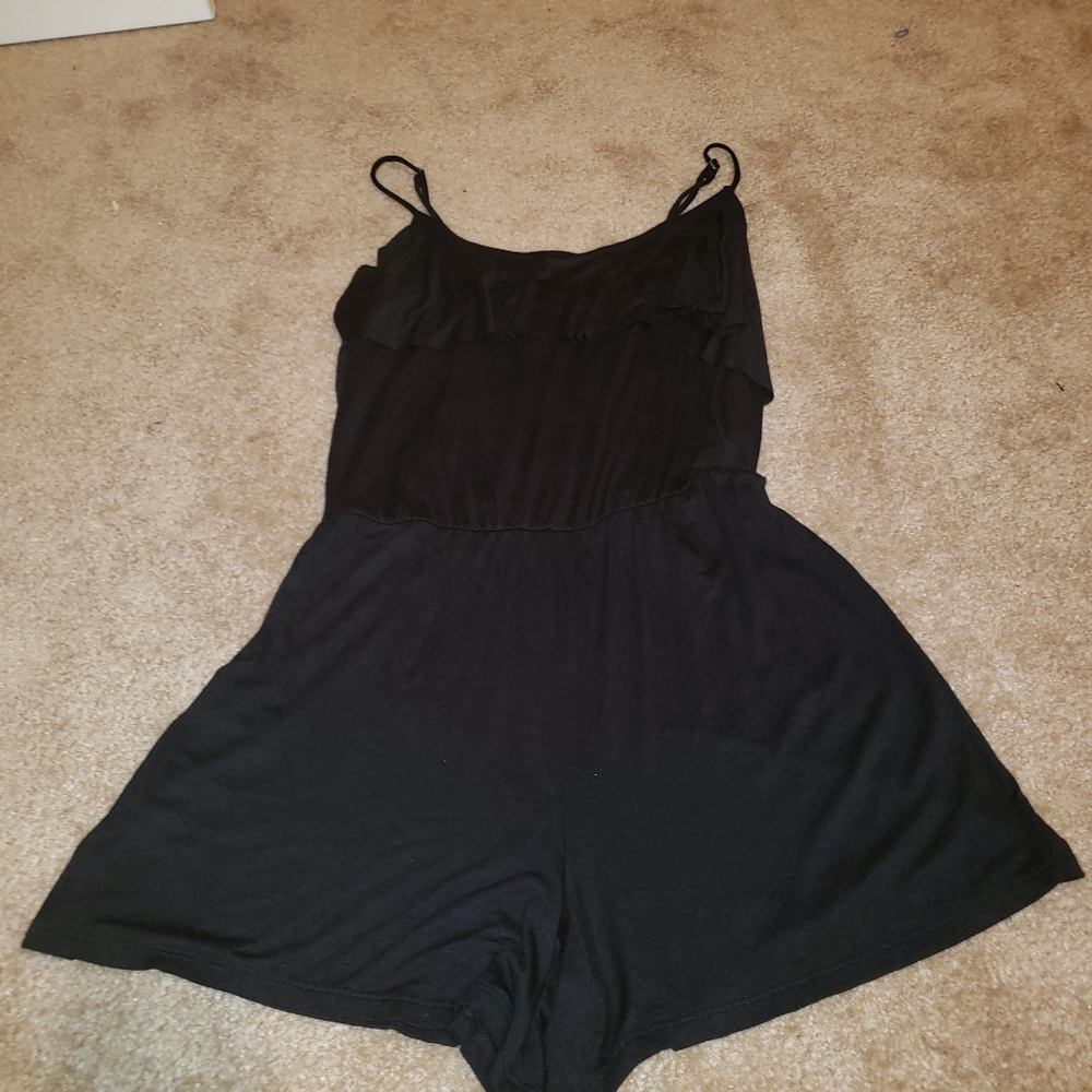 Romper - Picture 4 of 4